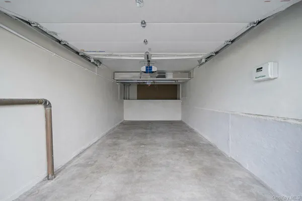 $739,000 | 70 Boulevard Avenue, West Islip, NY 11795