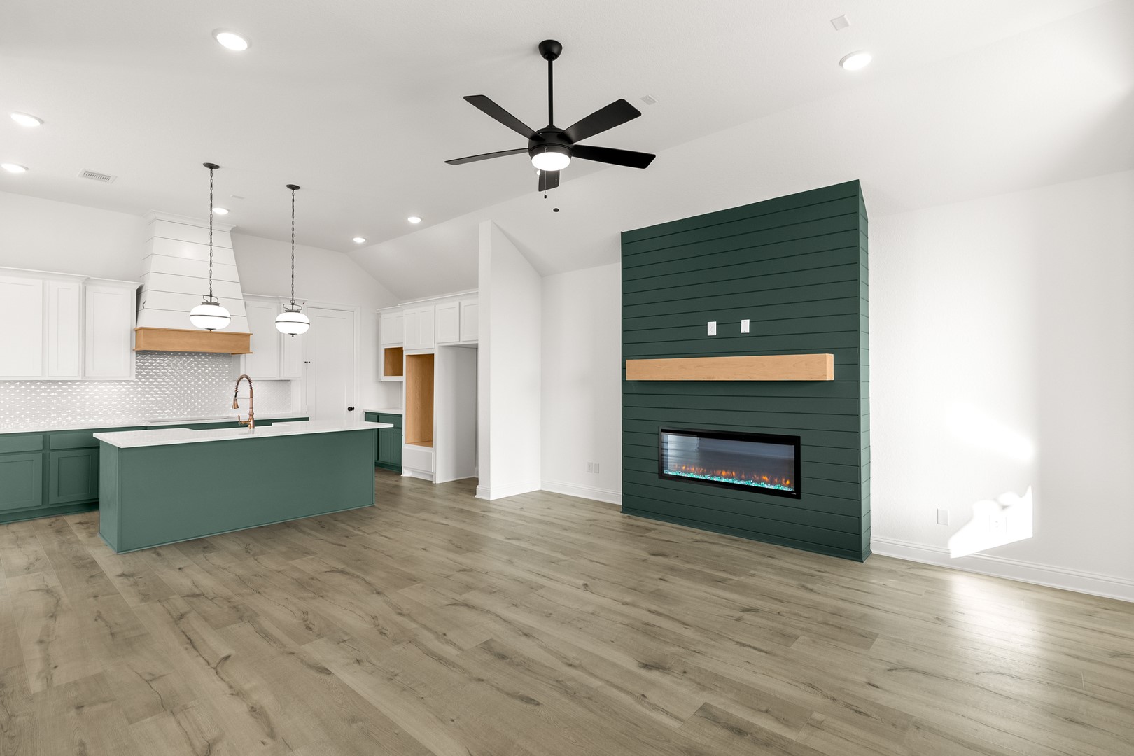 18815 Wild Raspberry Drive Hockley, TX 77447 - Photo 15 of 29 FamilyRoom