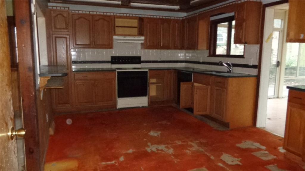 10814 Guffey Rillton Road Rillton, PA 15678 - Photo 4 of 14 Gallery Image 4