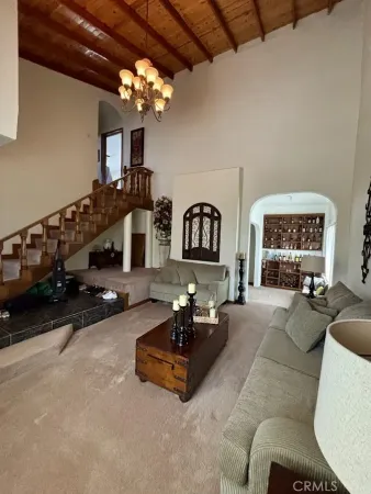 $650,000 | 6112 Eliseo Castaã±eda, Strasburg, VA 22657