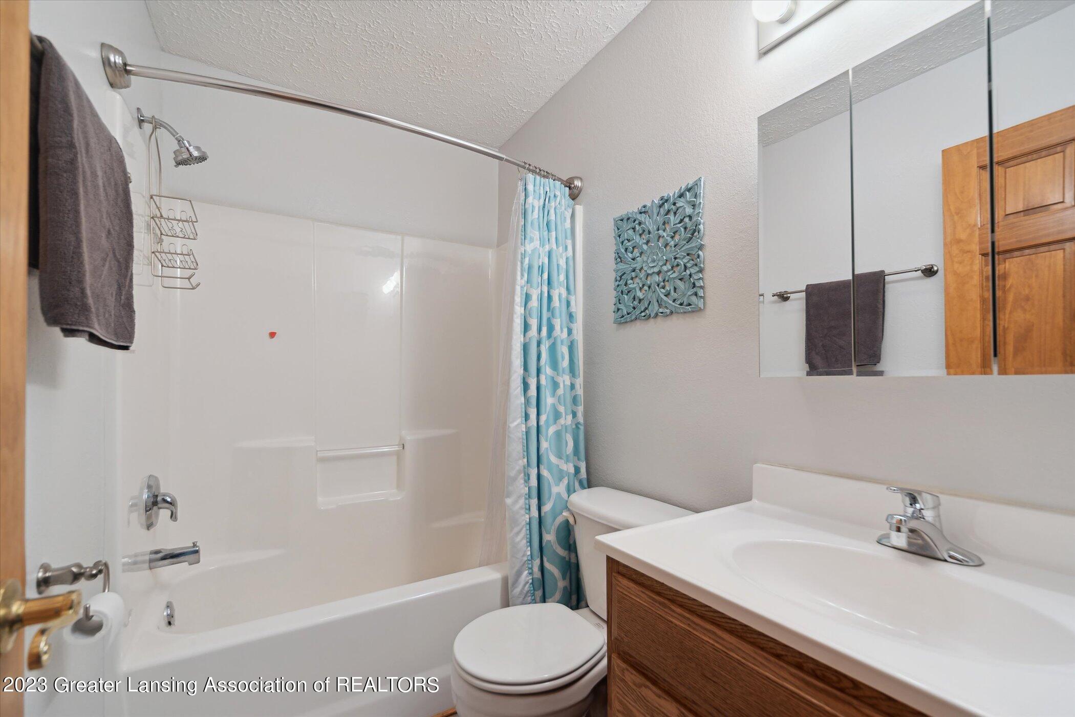 545 South Stine Road Charlotte, MI 48813 - Photo 22 of 48 25-545-S-Stine-Rd-Charlotte-MI-48813-Win