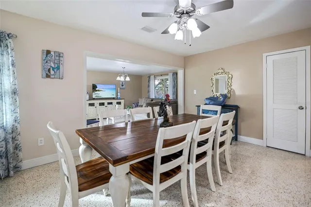 a sign that is on the side of the road