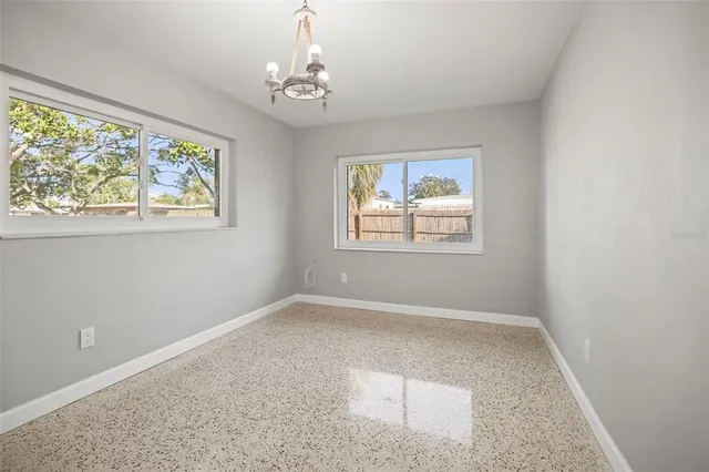 $425,000 | 560 Baywood Drive South, Dunedin, FL 34698