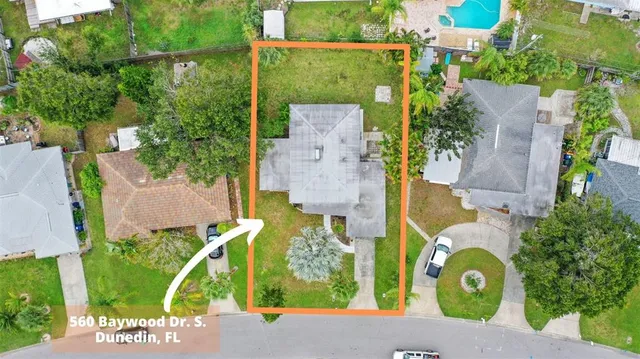 $425,000 | 560 Baywood Drive South, Dunedin, FL 34698
