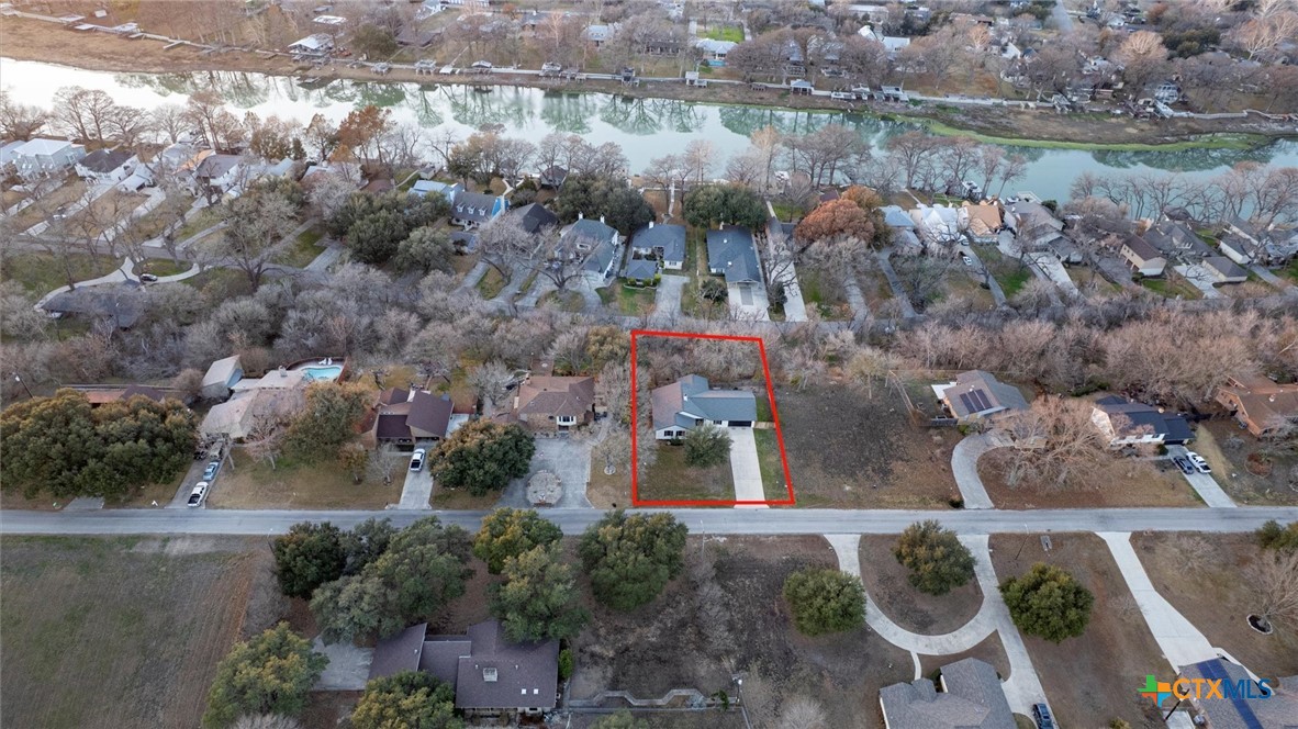 300 Ridge Crest Drive Seguin, TX 78155 - Photo 25 of 33 an aerial view of a house with yard
