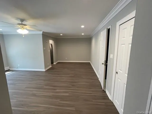 $2,895 | 91 South Clinton Avenue, Unit 8B, Bay Shore, NY 11706