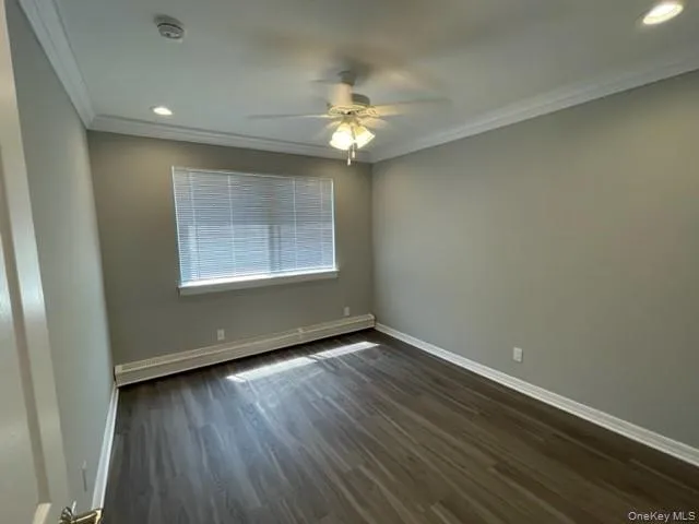 $2,895 | 91 South Clinton Avenue, Unit 8B, Bay Shore, NY 11706