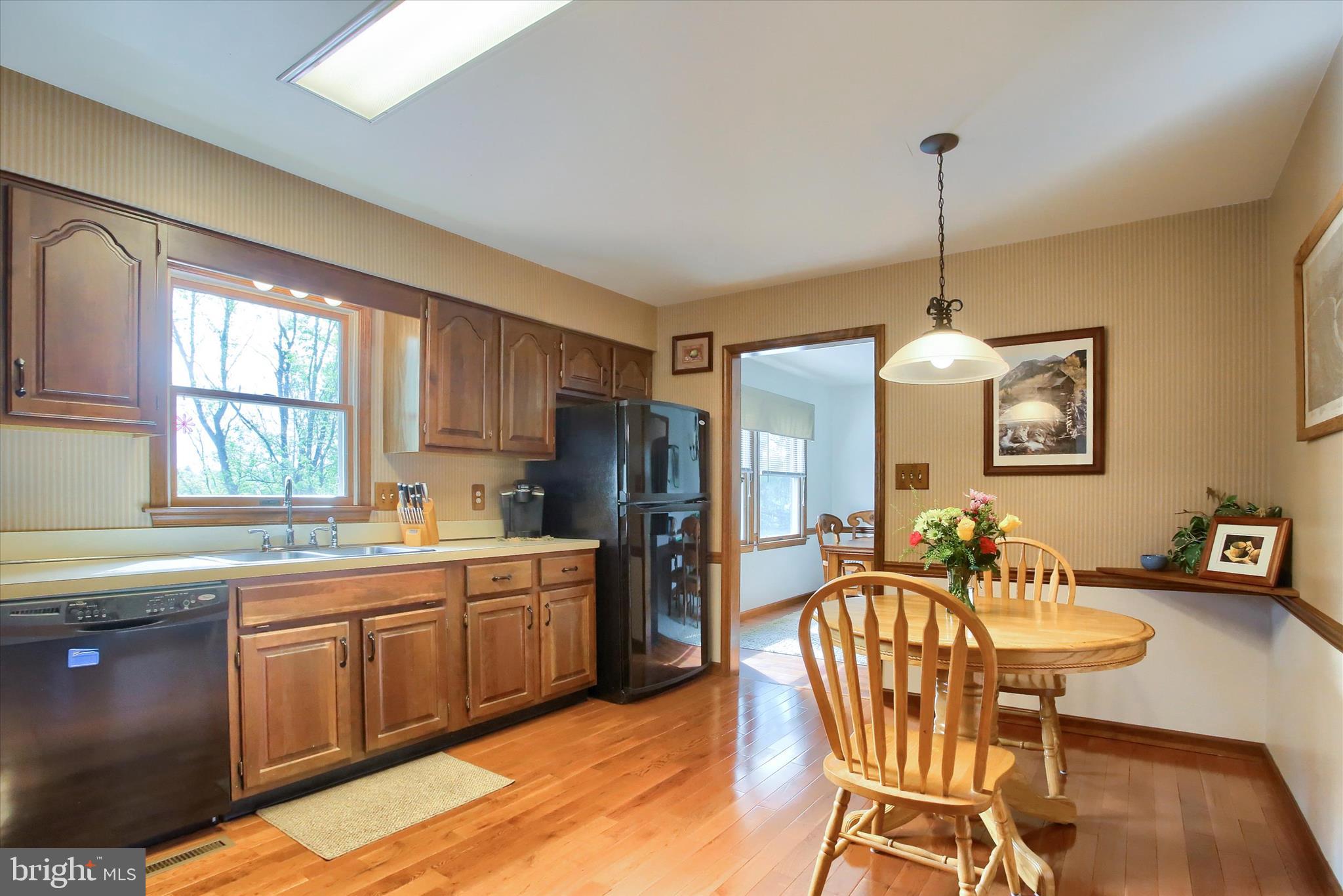 810 Acri Road Mechanicsburg, PA 17050 - Photo 15 of 50