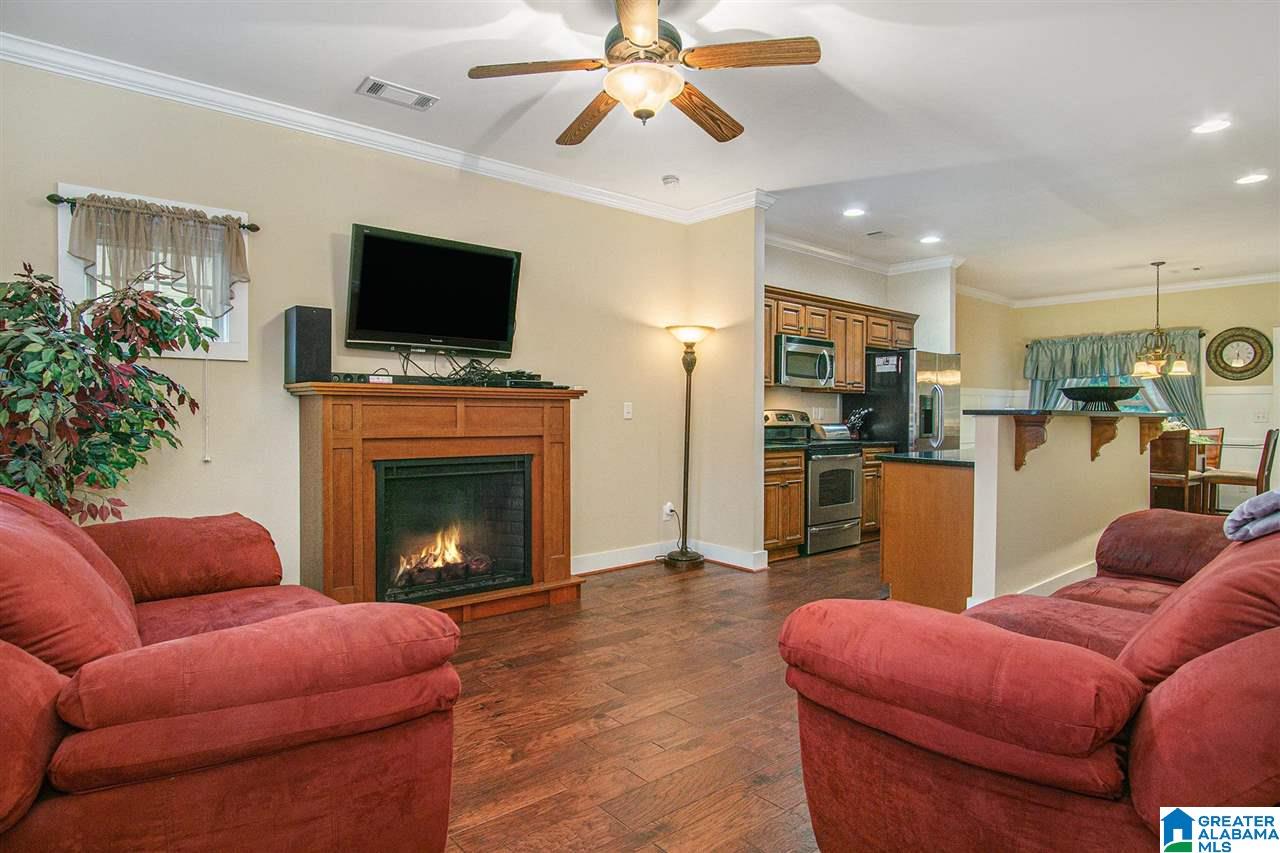 120 Enclave Avenue Calera, AL 35040 - Photo 3 of 28