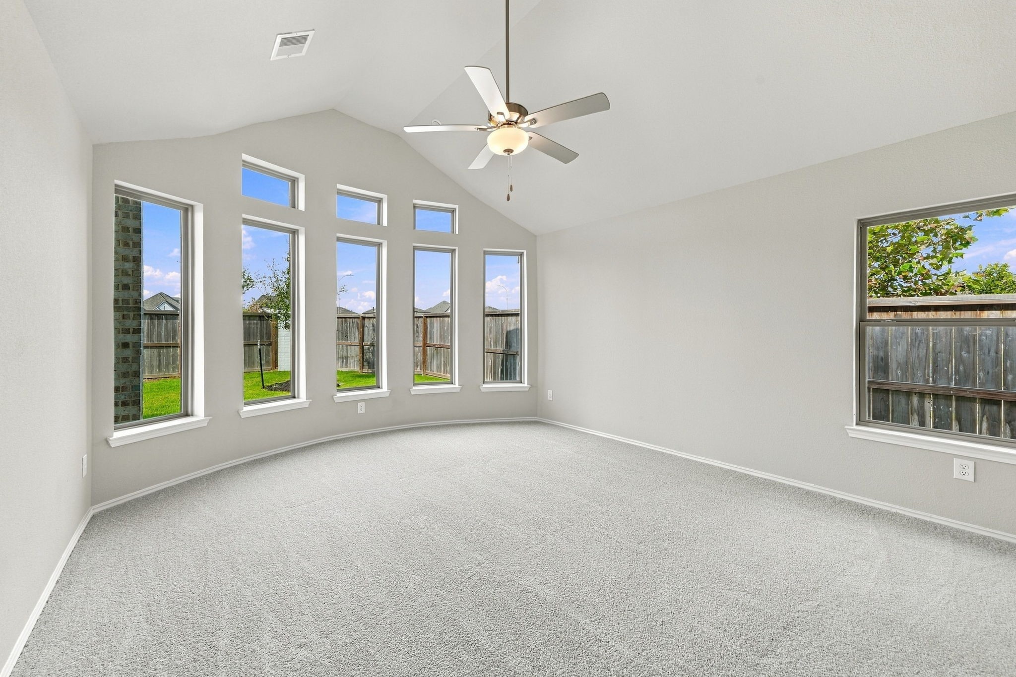 18735 Citrange Bend Way Manvel, TX 77578 - Photo 18 of 38 Gallery Image 18