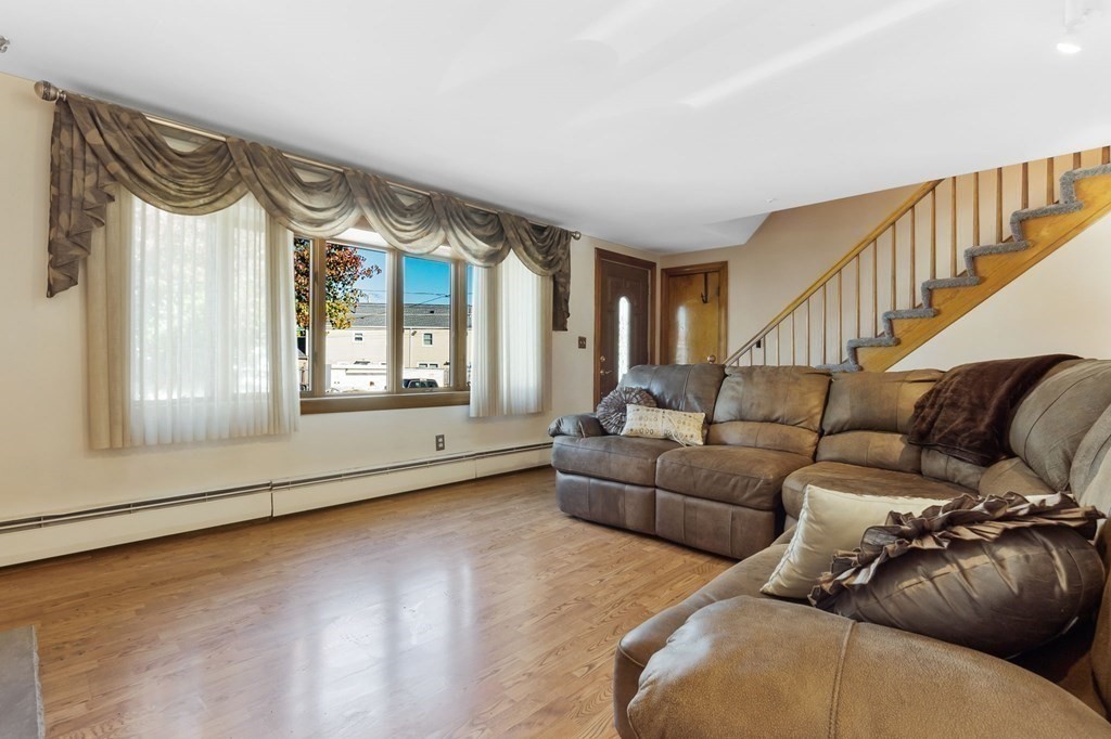 13 Albert Park Everett, MA 02149 - Photo 3 of 24