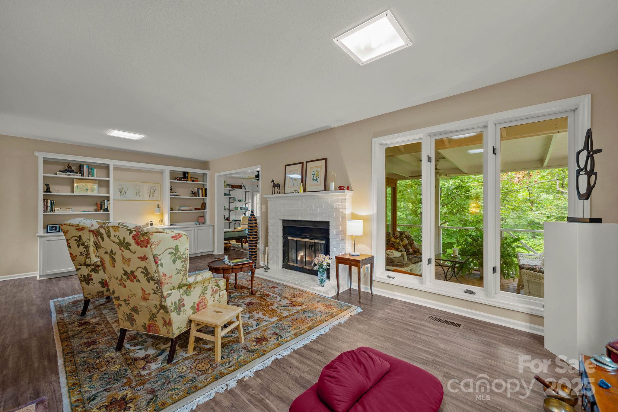 57 Diamond Ridge Lane Columbus, NC 28722 - Photo 10 of 33 Gallery Image 10