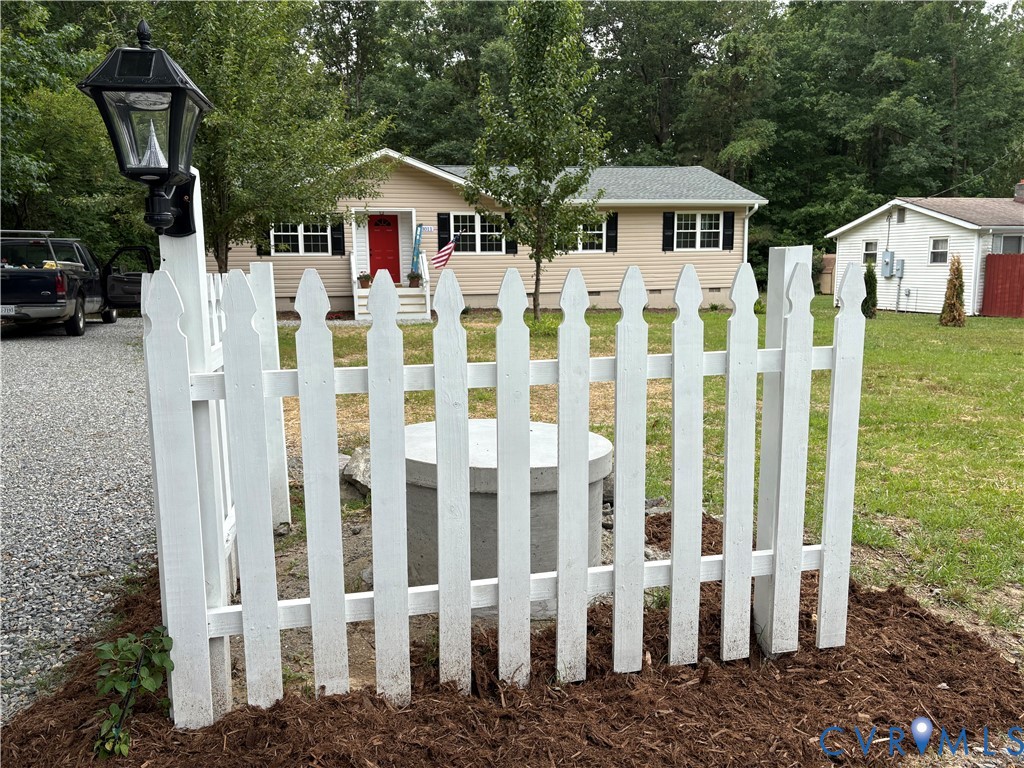3011 Quaker Road Quinton, VA 23141 - Photo 23 of 31 The new story book entrance has a light post