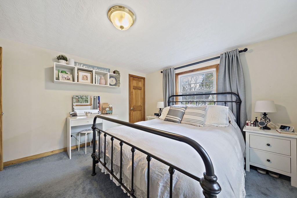 95 Oriole Road, Unit 95 Stoughton, MA 02072 - Photo 17 of 32