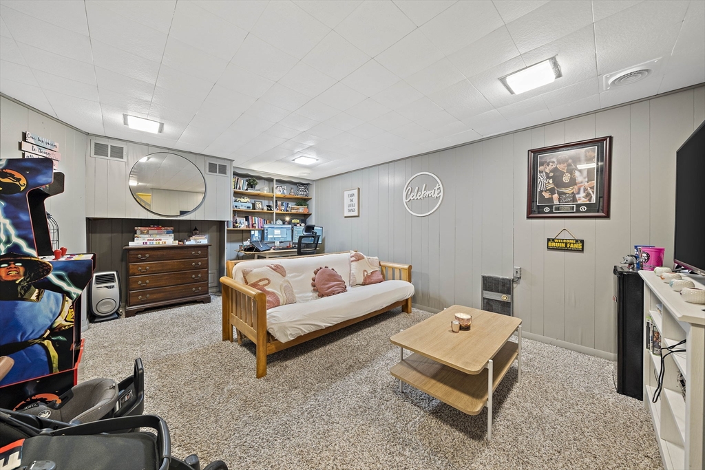 95 Oriole Road, Unit 95 Stoughton, MA 02072 - Photo 20 of 32