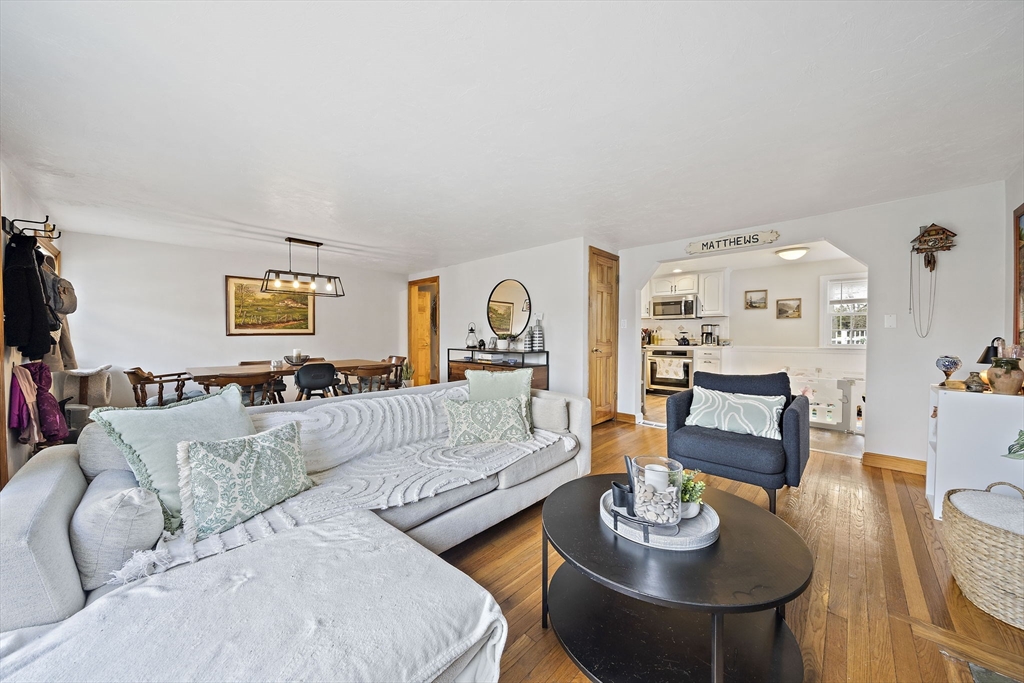 95 Oriole Road, Unit 95 Stoughton, MA 02072 - Photo 10 of 32