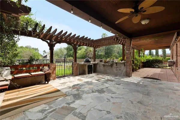 $3,500 | 109 Palm Valley Circle, Harlingen, TX 78552