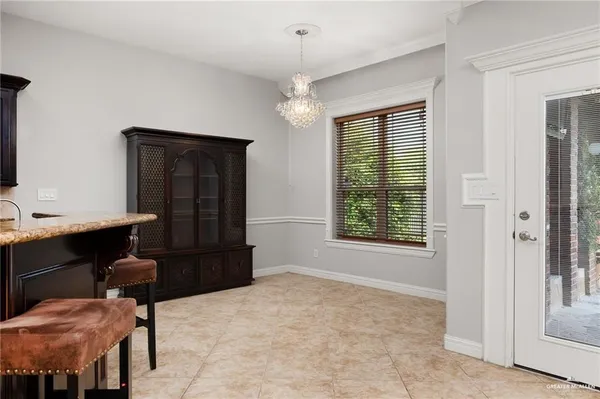 $3,500 | 109 Palm Valley Circle, Harlingen, TX 78552