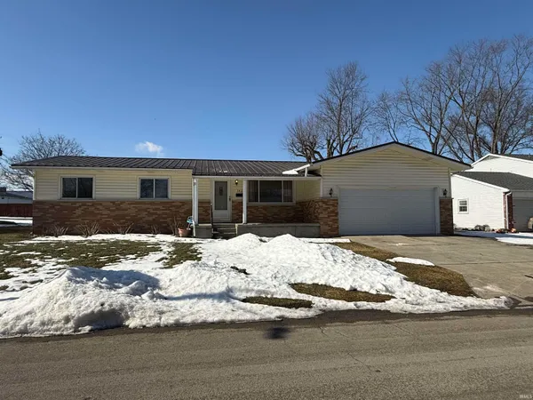 $159,900 | 303 North Meadow Lane, Hartford City, IN 47348