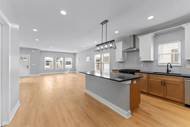 $375,000 | 3110 North Park Avenue, Indianapolis, IN 46205