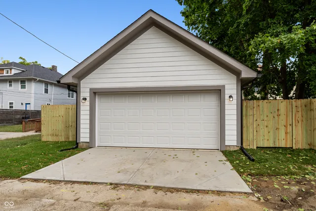 $375,000 | 3110 North Park Avenue, Indianapolis, IN 46205