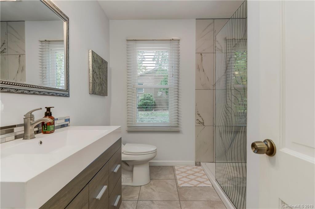 431 Boyce Road Charlotte, NC 28211 - Photo 17 of 48 Gallery Image 17