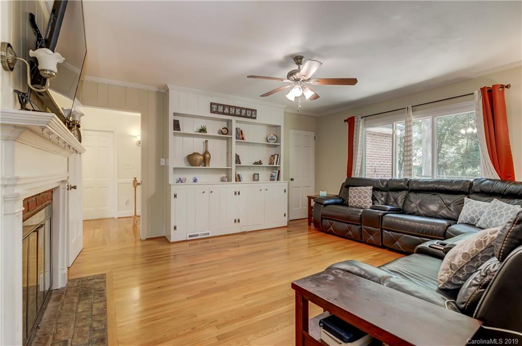 431 Boyce Road Charlotte, NC 28211 - Photo 20 of 48 Gallery Image 20
