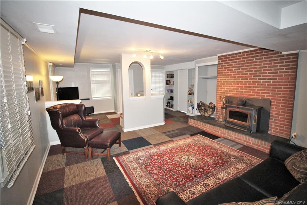 431 Boyce Road Charlotte, NC 28211 - Photo 31 of 48 Gallery Image 31