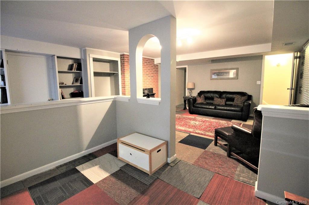 431 Boyce Road Charlotte, NC 28211 - Photo 32 of 48 Gallery Image 32