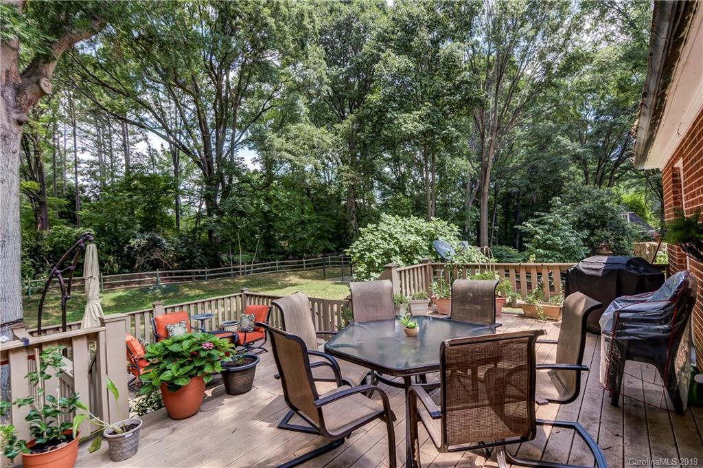 431 Boyce Road Charlotte, NC 28211 - Photo 36 of 48 Gallery Image 36