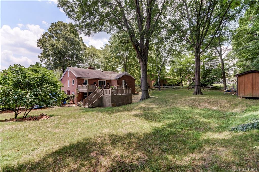 431 Boyce Road Charlotte, NC 28211 - Photo 37 of 48 Gallery Image 37