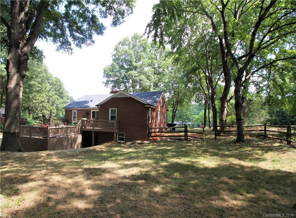 431 Boyce Road Charlotte, NC 28211 - Photo 45 of 48 Gallery Image 45