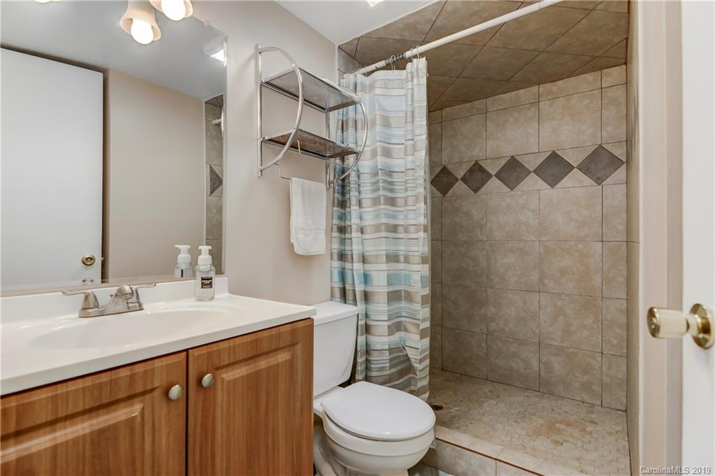 431 Boyce Road Charlotte, NC 28211 - Photo 8 of 48 Gallery Image 8