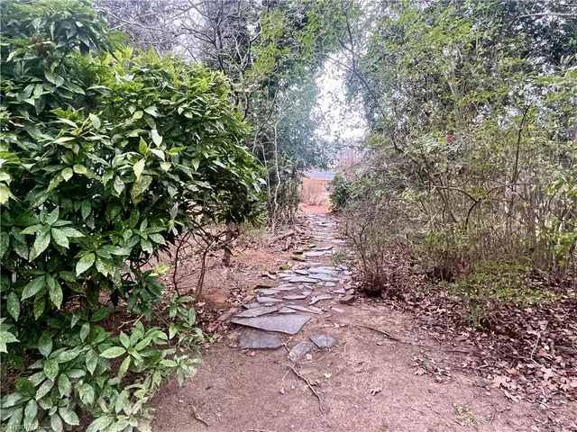 $322,000 | 278 Forest Park Drive, Denton, NC 27239