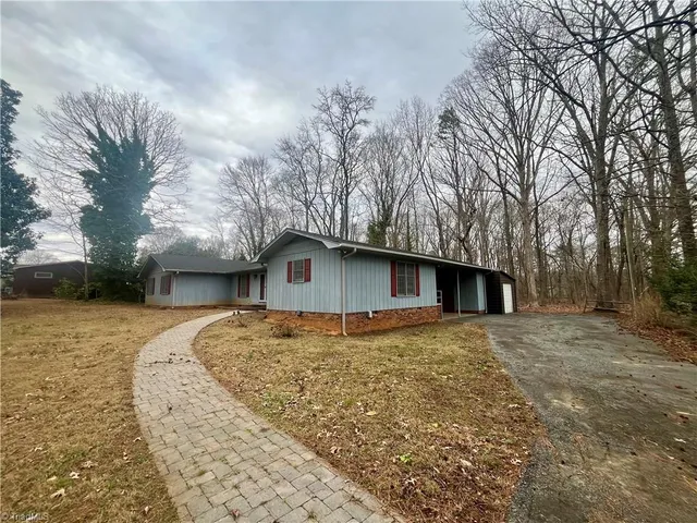 $322,000 | 278 Forest Park Drive, Denton, NC 27239