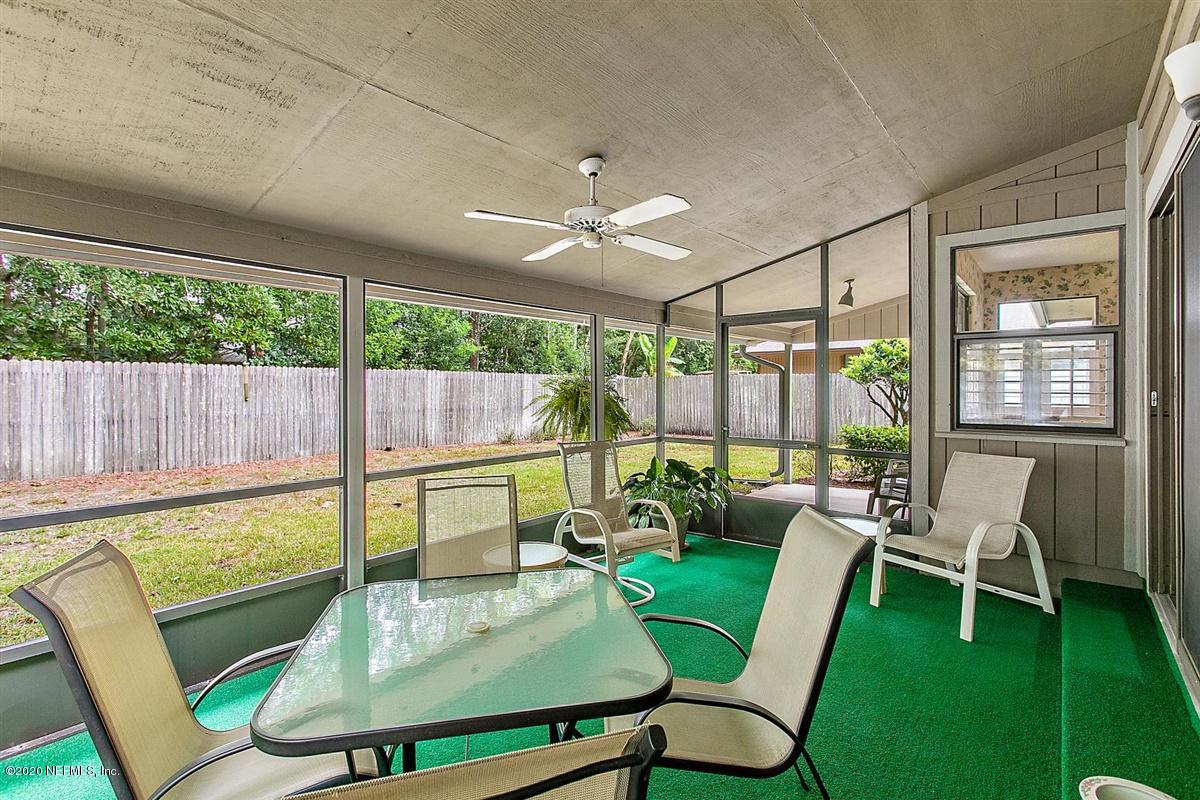 8231 Crosswind Road Jacksonville, FL 32244 - Photo 3 of 21 Great Screened Lanai