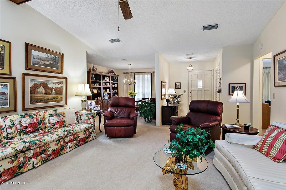8231 Crosswind Road Jacksonville, FL 32244 - Photo 8 of 21 Family Room