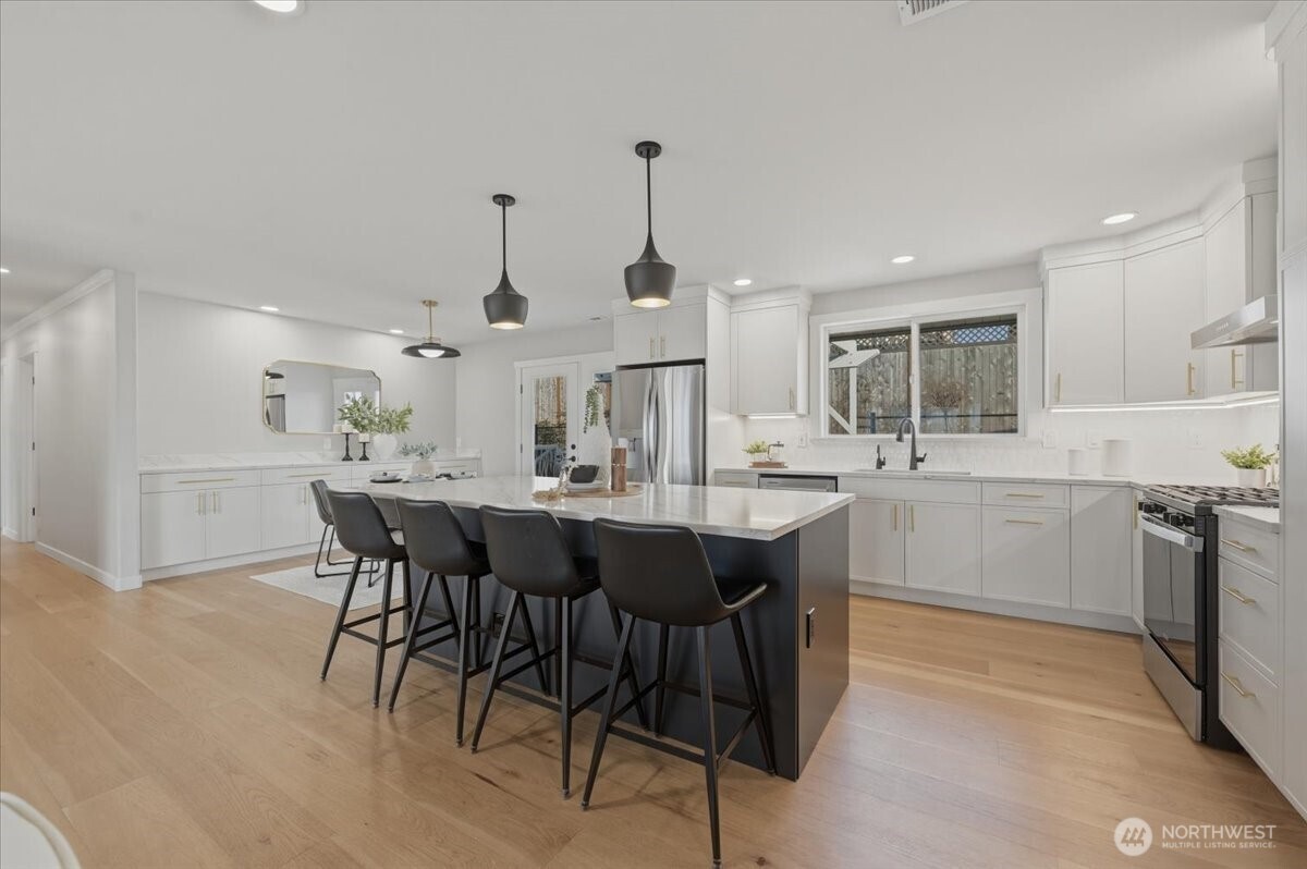 303 Vernon Road Lake Stevens, WA 98258 - Photo 13 of 40 Gallery Image 13