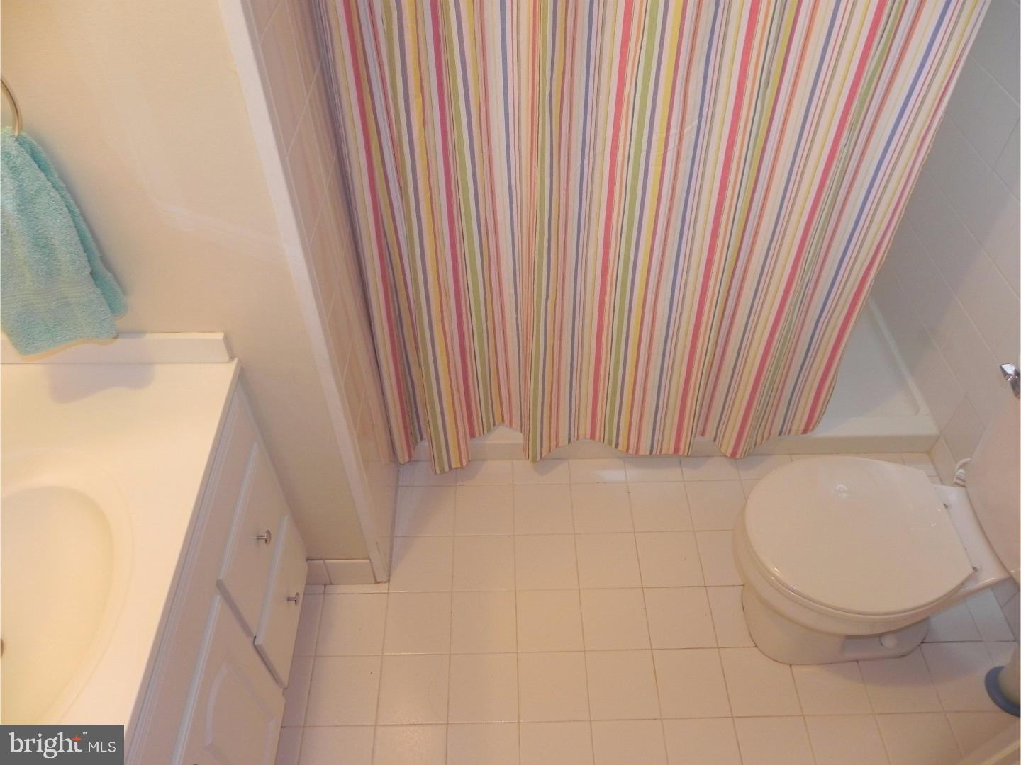 31 Hydrangea Road Levittown, PA 19056 - Photo 13 of 18 Bathroom