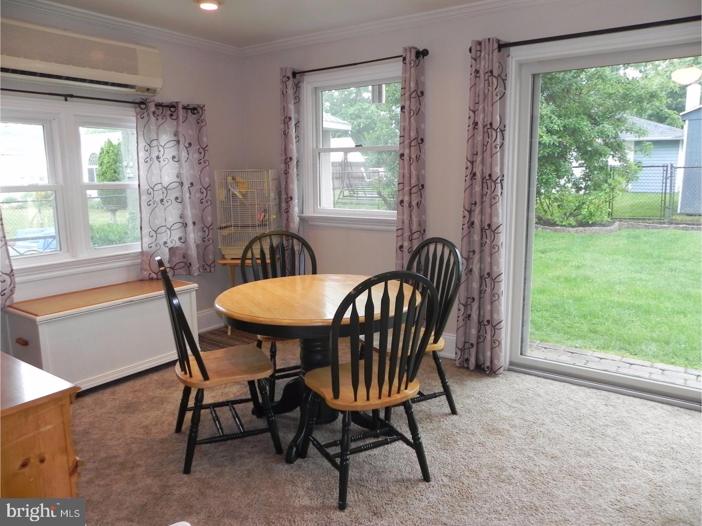 31 Hydrangea Road Levittown, PA 19056 - Photo 10 of 18 Gallery Image 10