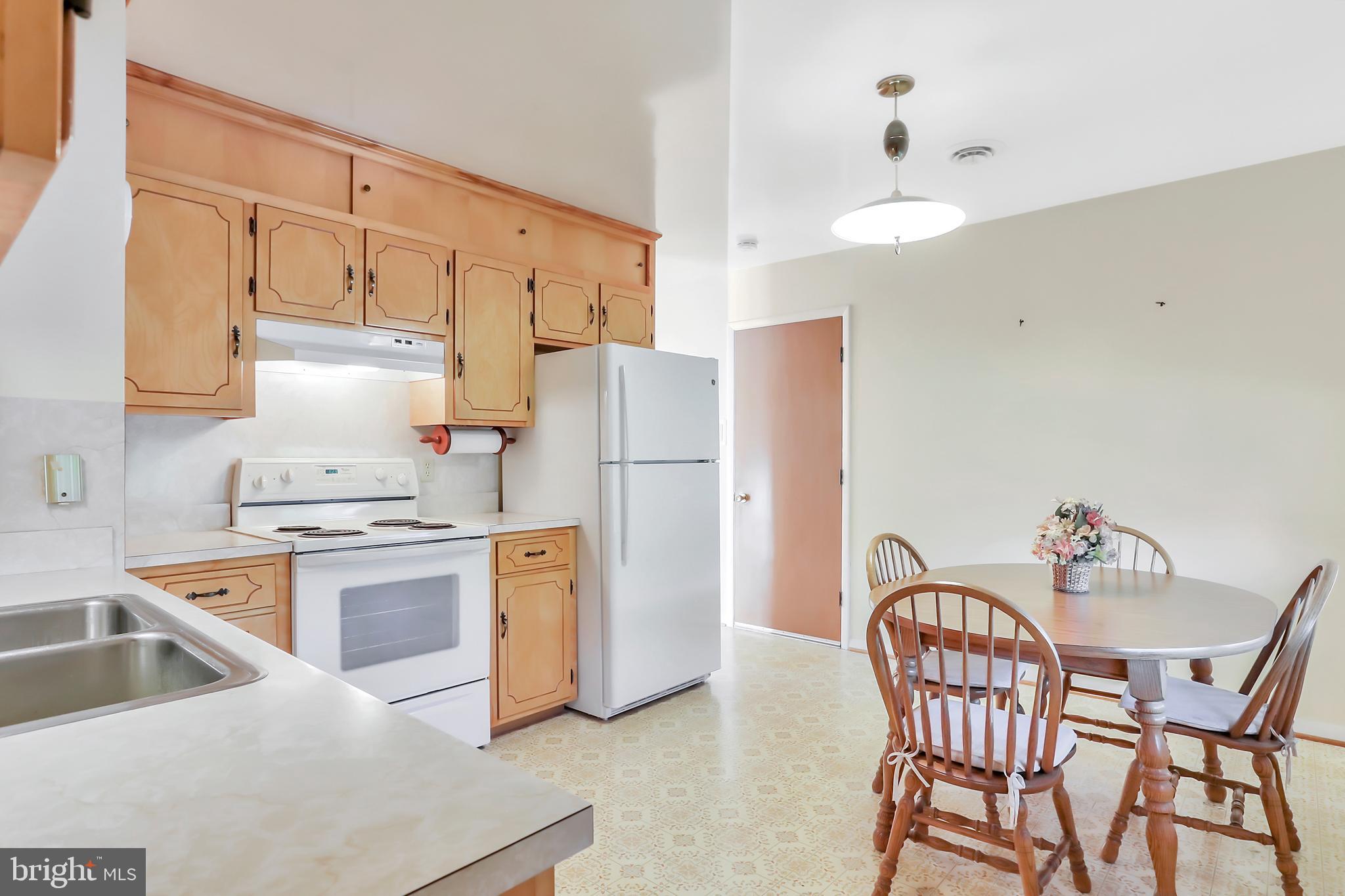 8310 Hollow Road Middletown, MD 21769 - Photo 9 of 37