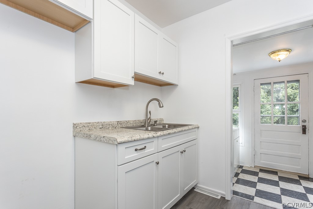 202 North Valley Road Colonial Heights, VA 23834 - Photo 24 of 39 Gallery Image 24