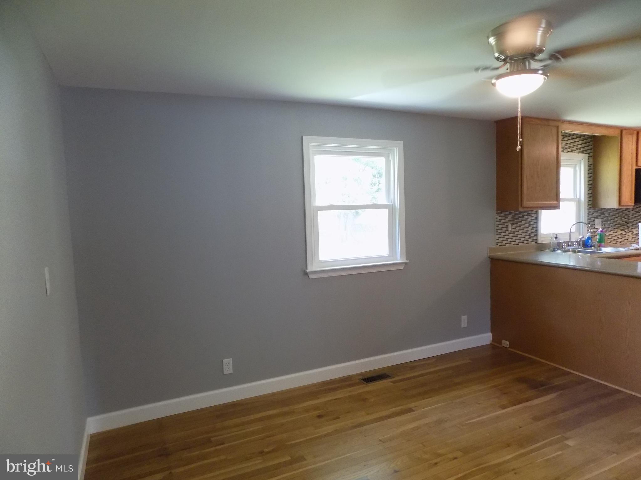 620 Romancoke Road Stevensville, MD 21666 - Photo 22 of 47 Eat in kitchen.