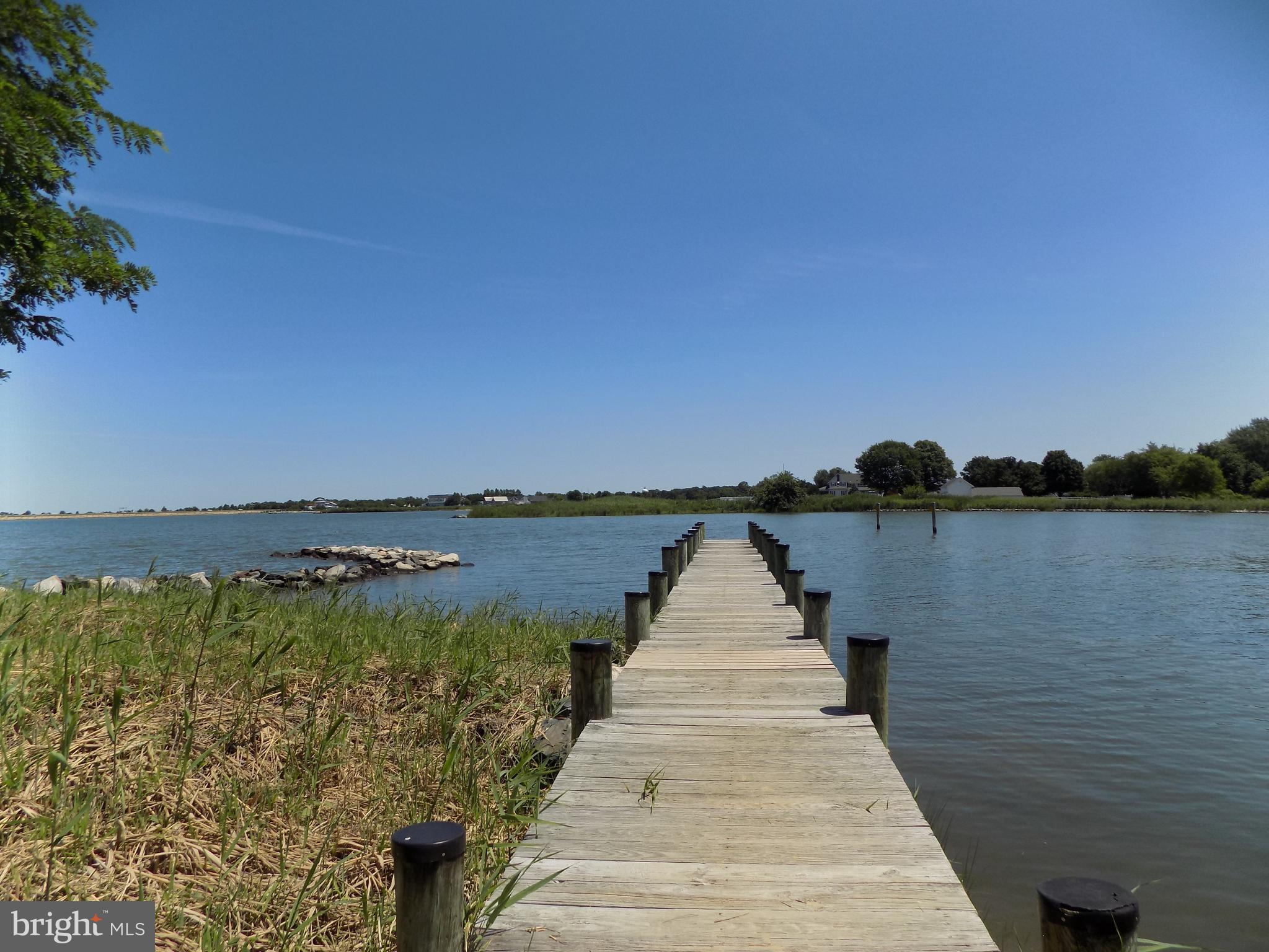 620 Romancoke Road Stevensville, MD 21666 - Photo 46 of 47 Boat ramp and pavilion on Broadcreek.