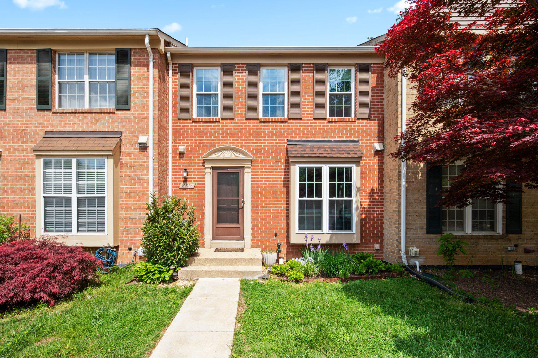 Welcome to 10364 Castlehed Terrace!