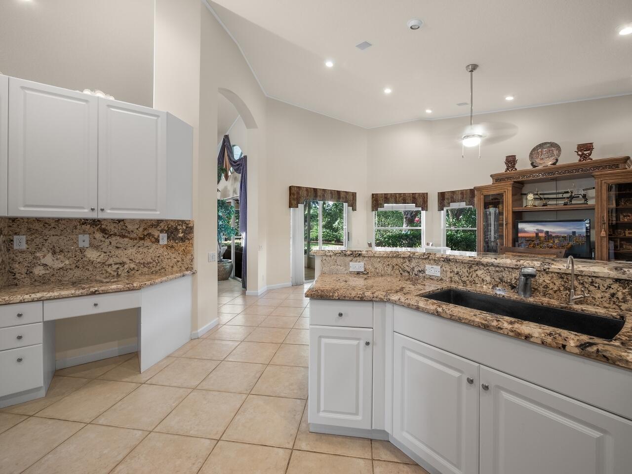 7440 Falls Road West Boynton Beach, FL 33437 - Photo 8 of 24 Kitchen