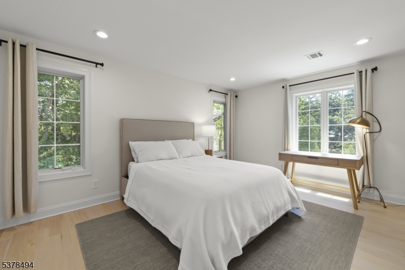 20 Woodfern Road Summit, NJ 07901 - Photo 39 of 46