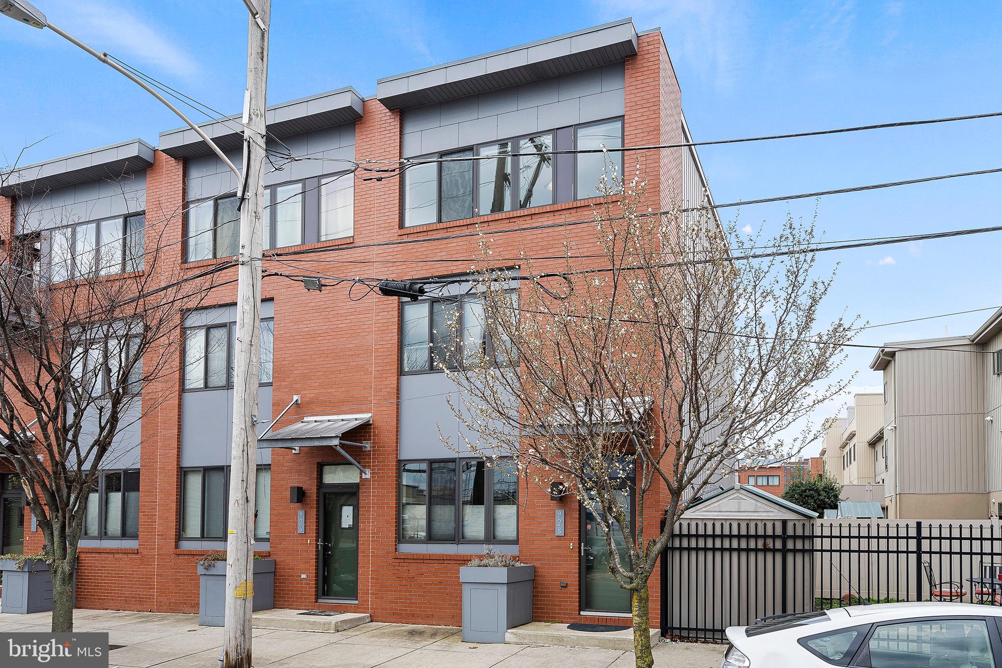 928 Wallace Street Philadelphia, PA 19123 - Photo 30 of 30