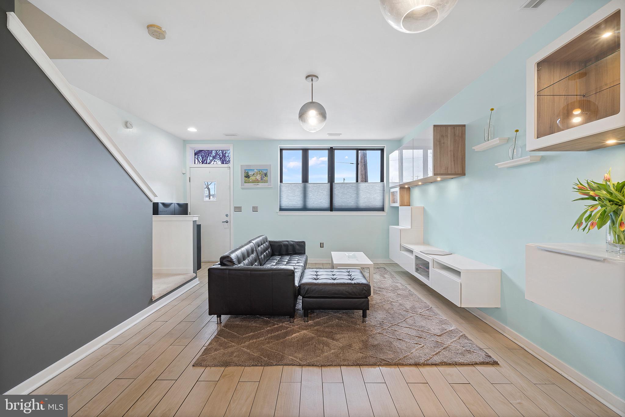 928 Wallace Street Philadelphia, PA 19123 - Photo 6 of 30