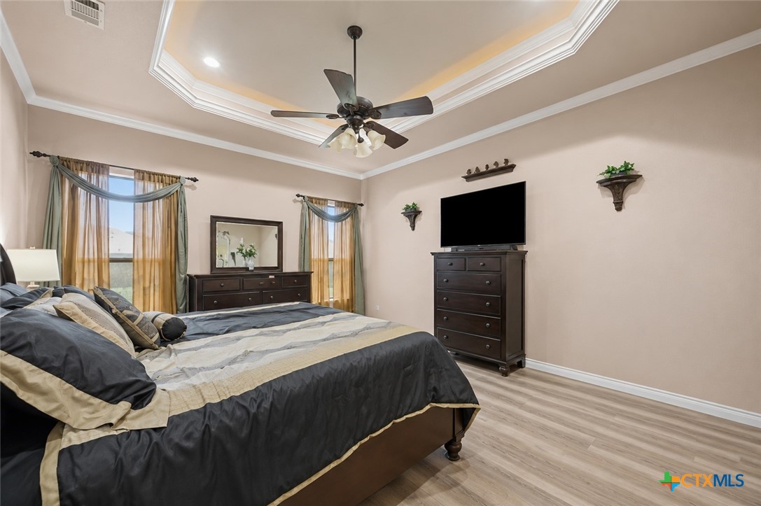 2109 Whippoorwill Road Killeen, TX 76542 - Photo 26 of 40 Primary Bedroom